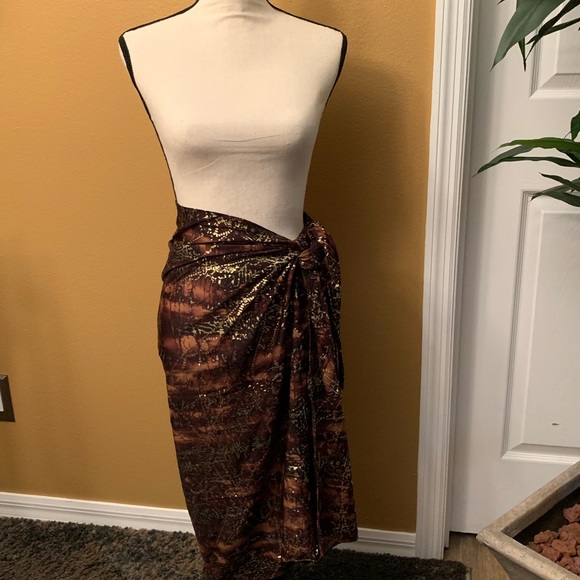 NWT Swimsuit Cover Up/Shoulder Wrap - Picture 1 of 13